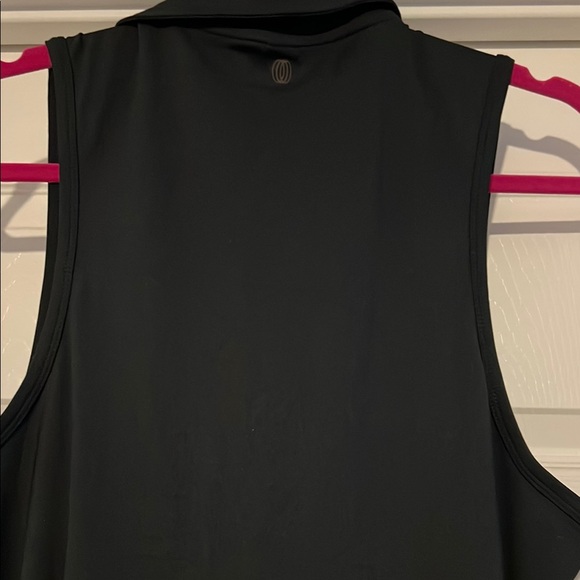 Balance Collection Black Sleeveless Tank Top - Picture 8 of 8